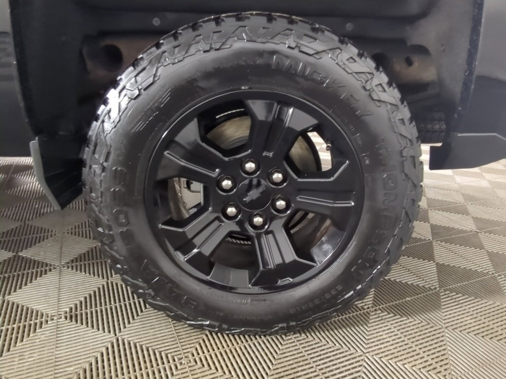 Used 2017 Chevrolet Silverado 1500 LTZ Z71 w/ LTZ Plus Package image 11