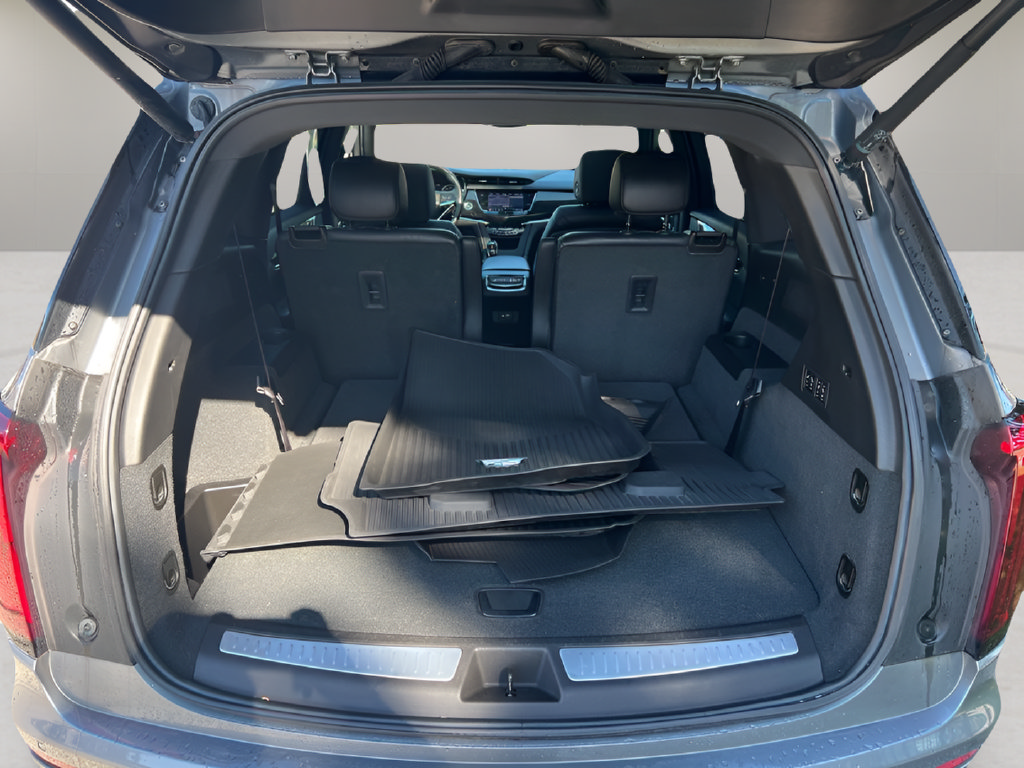 Used 2020 Cadillac XT6 Premium Luxury FWD image 10