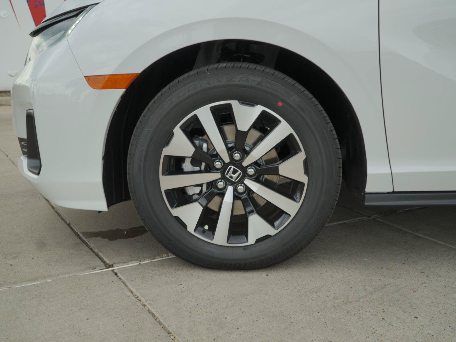 New 2027 Honda Odyssey EX-L image 12