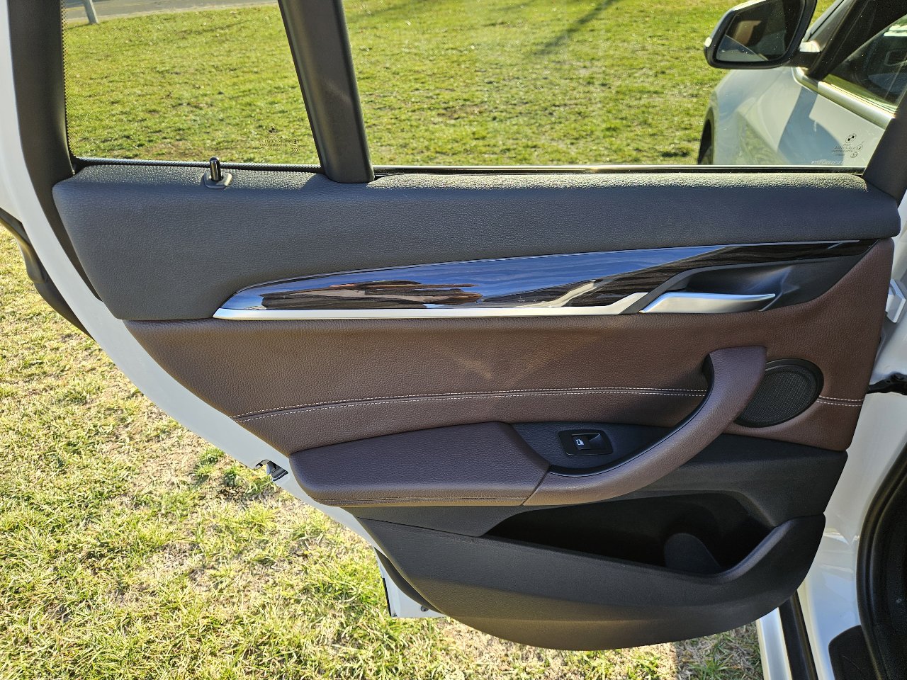 Used 2018 BMW X1 xDrive28i image 21