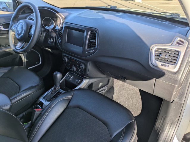 Used 2021 Jeep Compass Latitude w/ Sun and Sound Group image 19