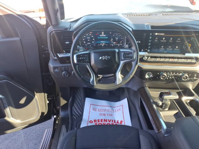 Used 2024 Chevrolet Silverado 1500 LT Trail Boss w/ Protection Package AWD/4WD image 12