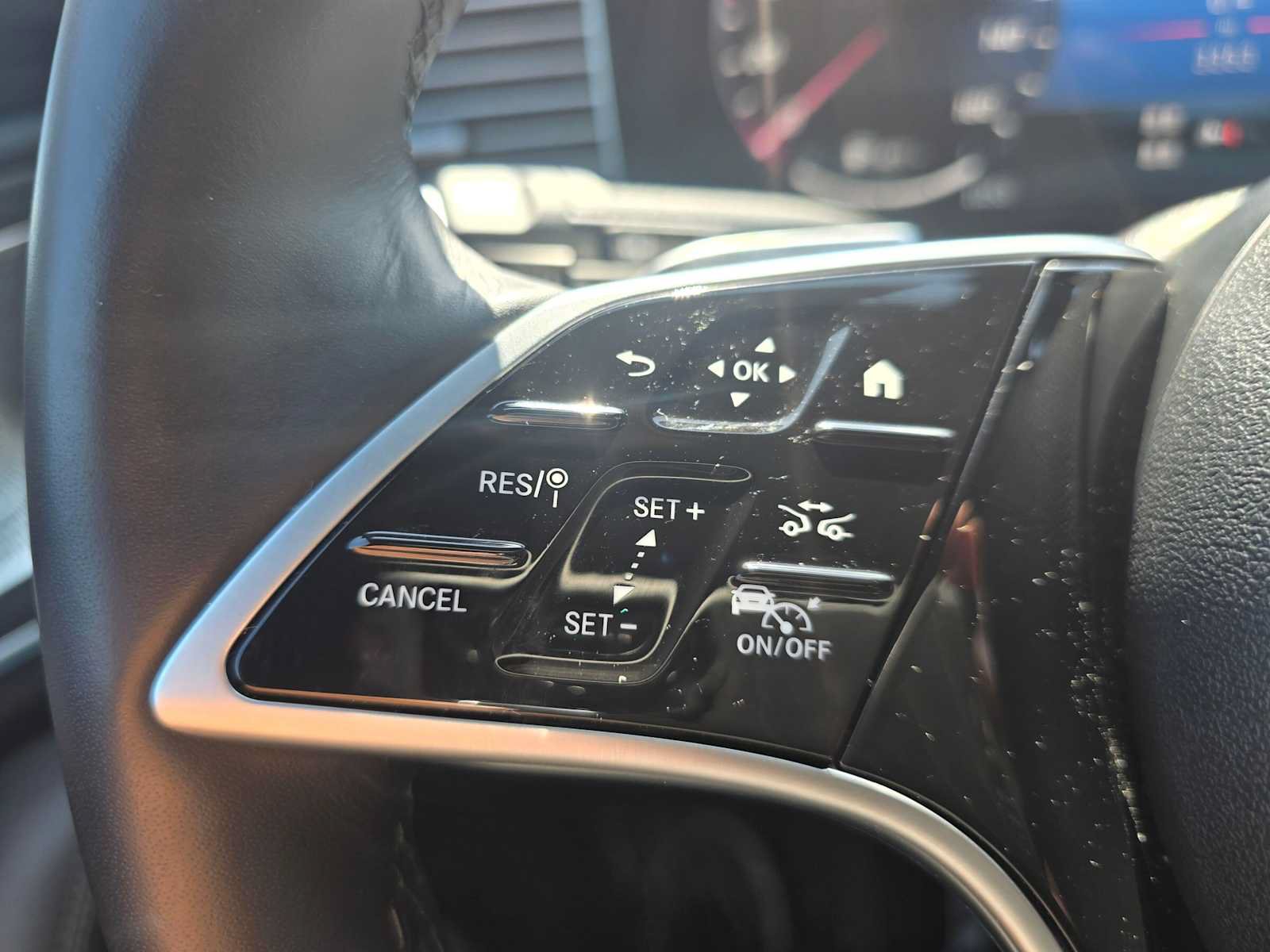 Used 2026 Mercedes-Benz GLS 450 4MATIC image 36