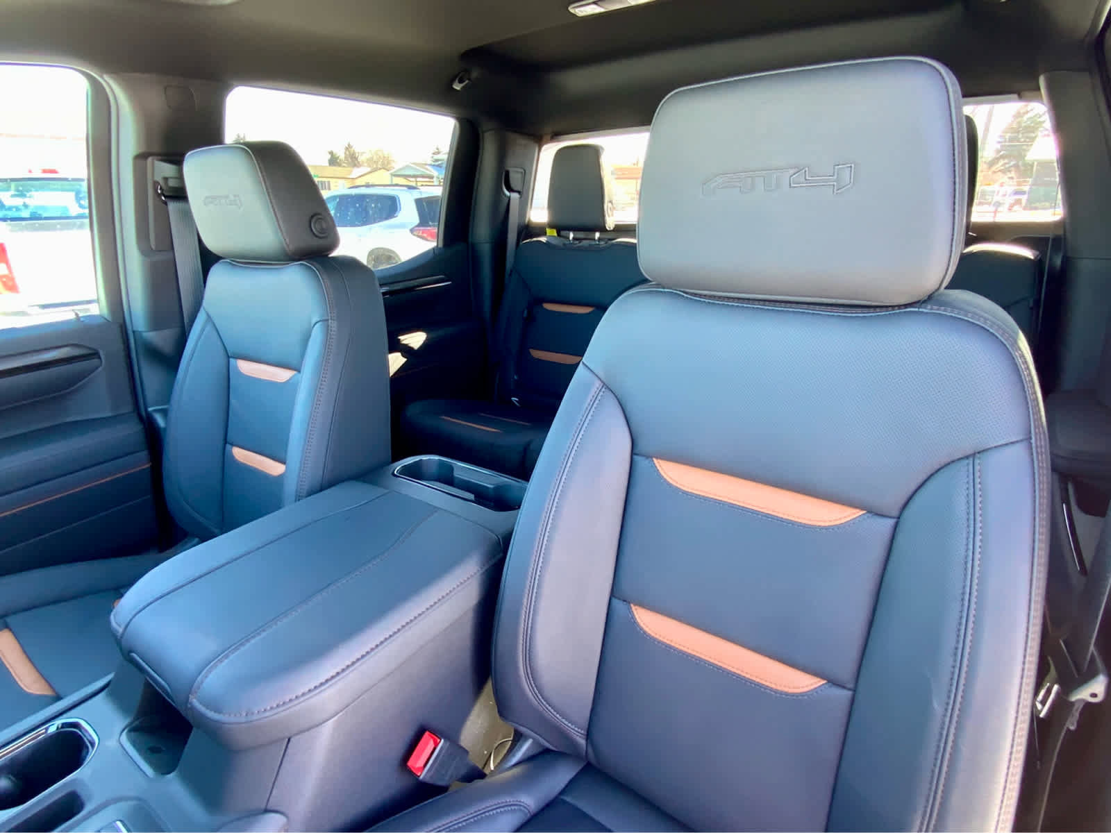 New 2026 GMC Sierra 1500 AT4 w/ AT4 Preferred Package AWD/4WD image 27