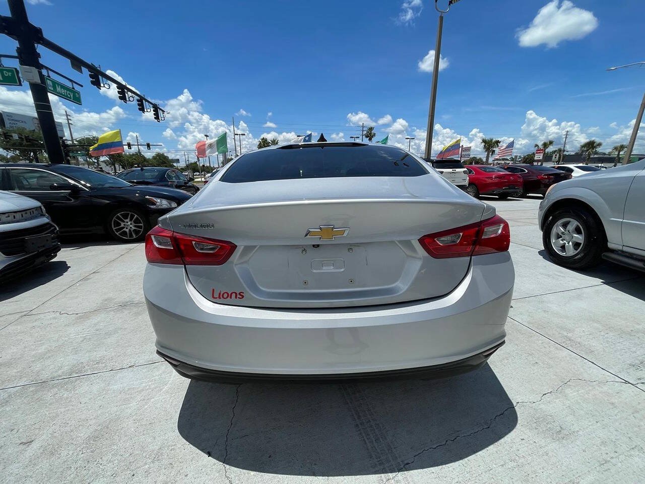 Used 2018 Chevrolet Malibu LS FWD image 7