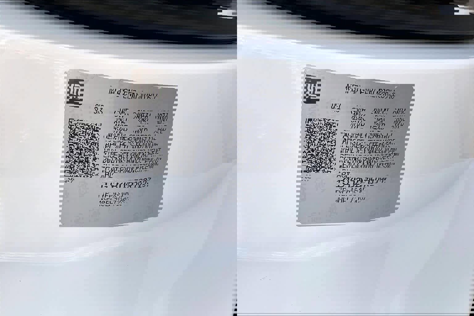 Certified 2024 Chevrolet Corvette Stingray Preferred Cpe w/ Z51 Performance Package image 32