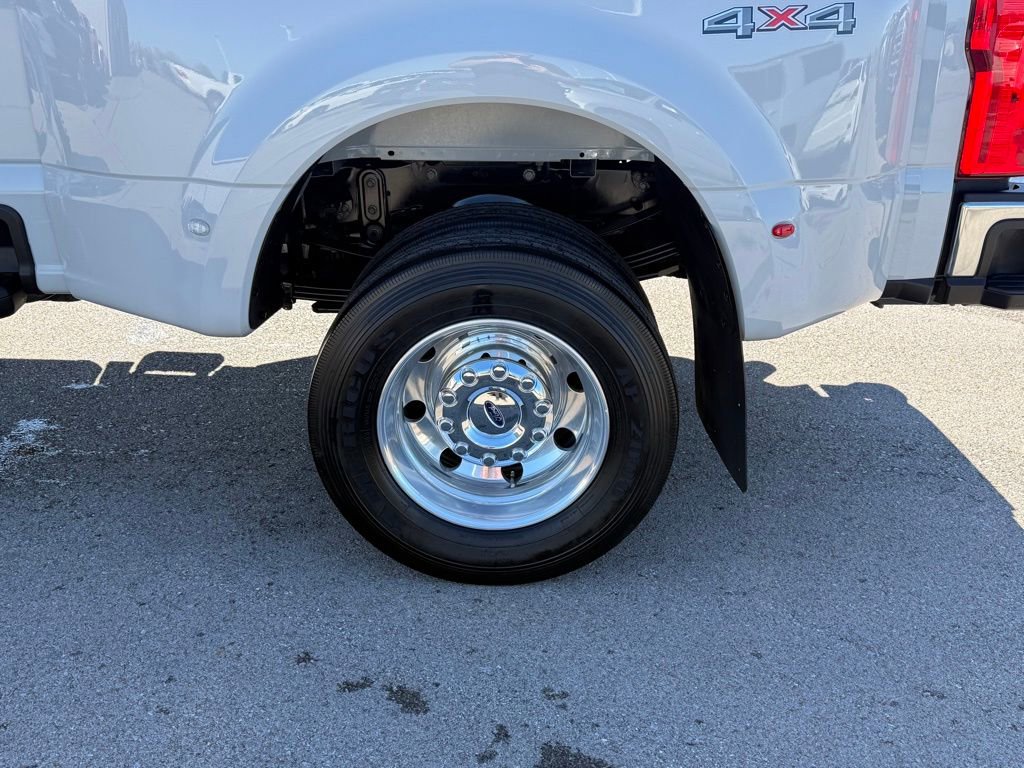 Used 2025 Ford F450 XLT image 41