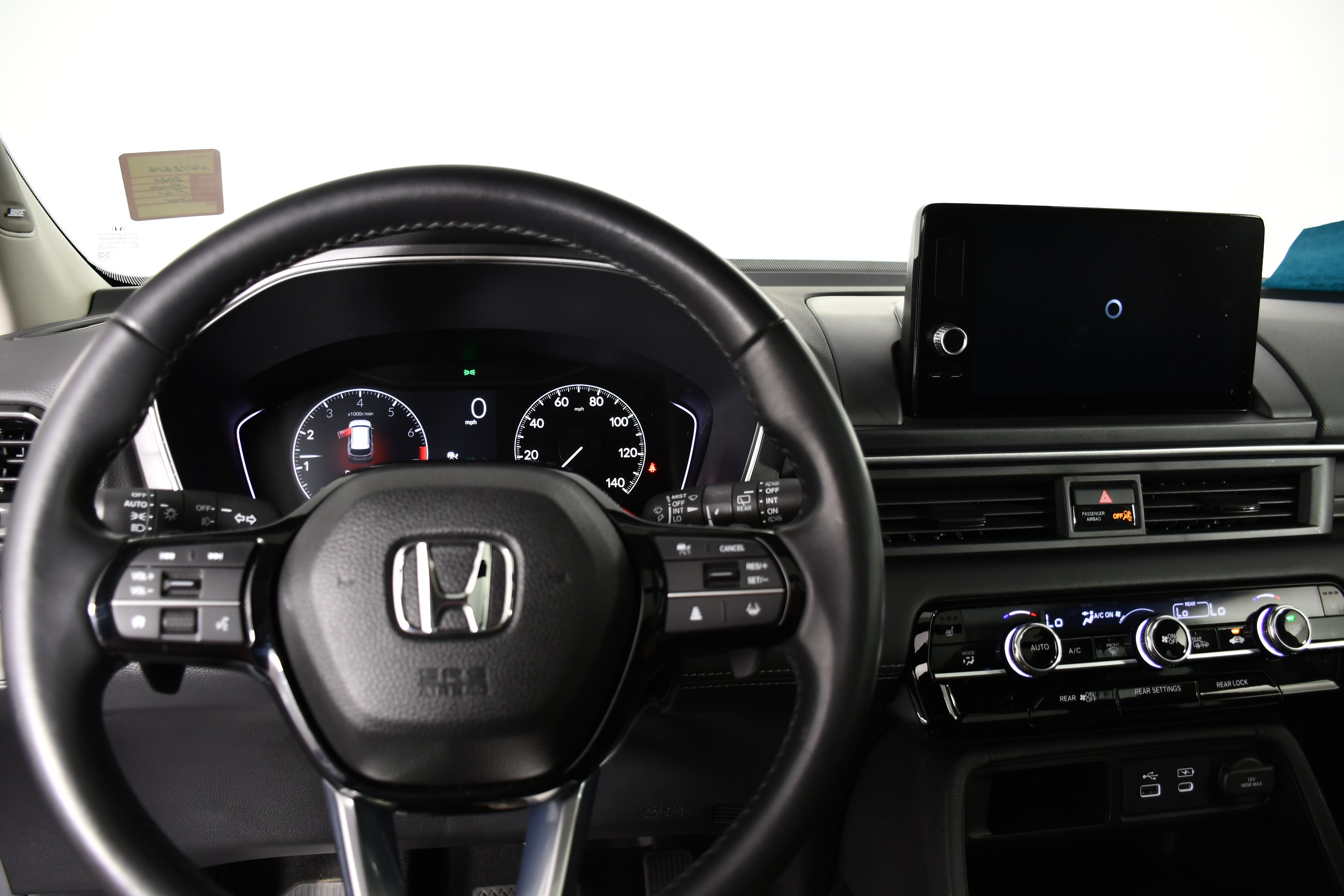 Certified 2025 Honda Pilot Touring image 16
