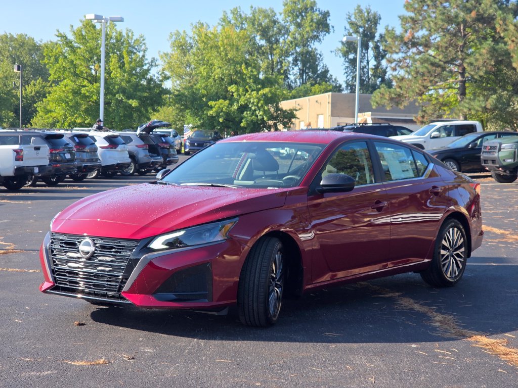 New 2026 Nissan Altima 2.5 SV FWD image 17