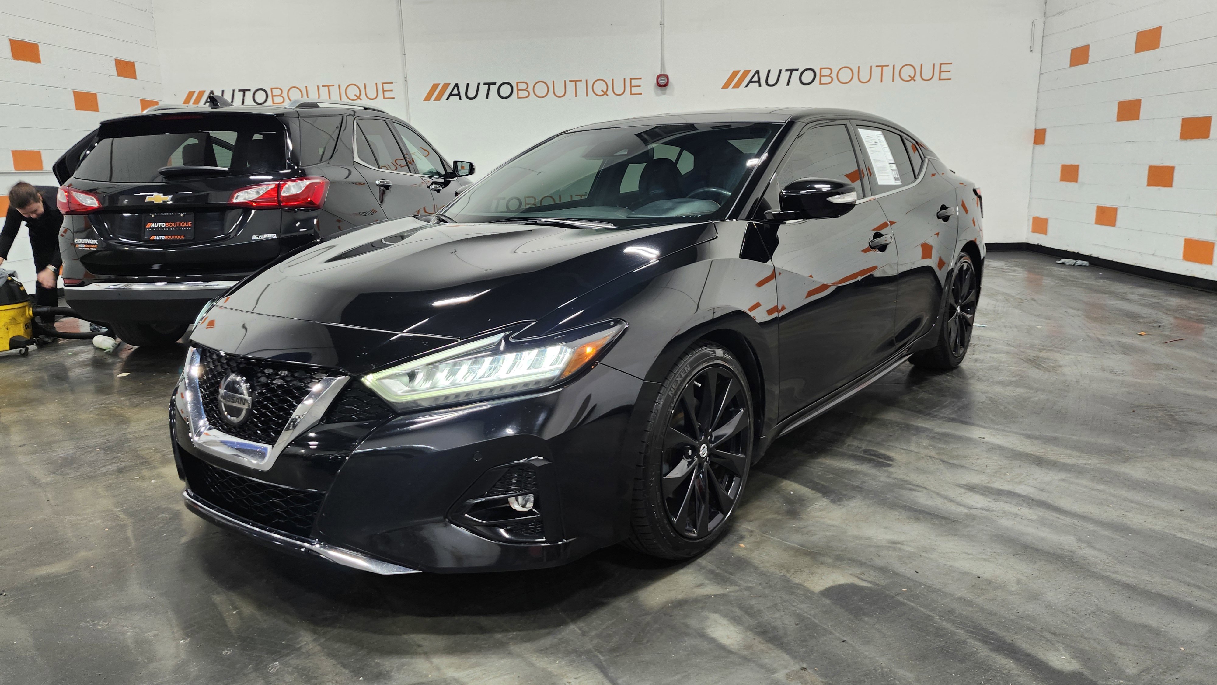 Used 2019 Nissan Maxima SR w/ Premium Package image 15