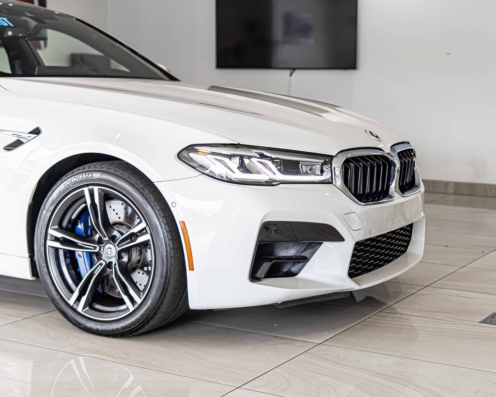 Used 2023 BMW M5 w/ Executive Package image 3