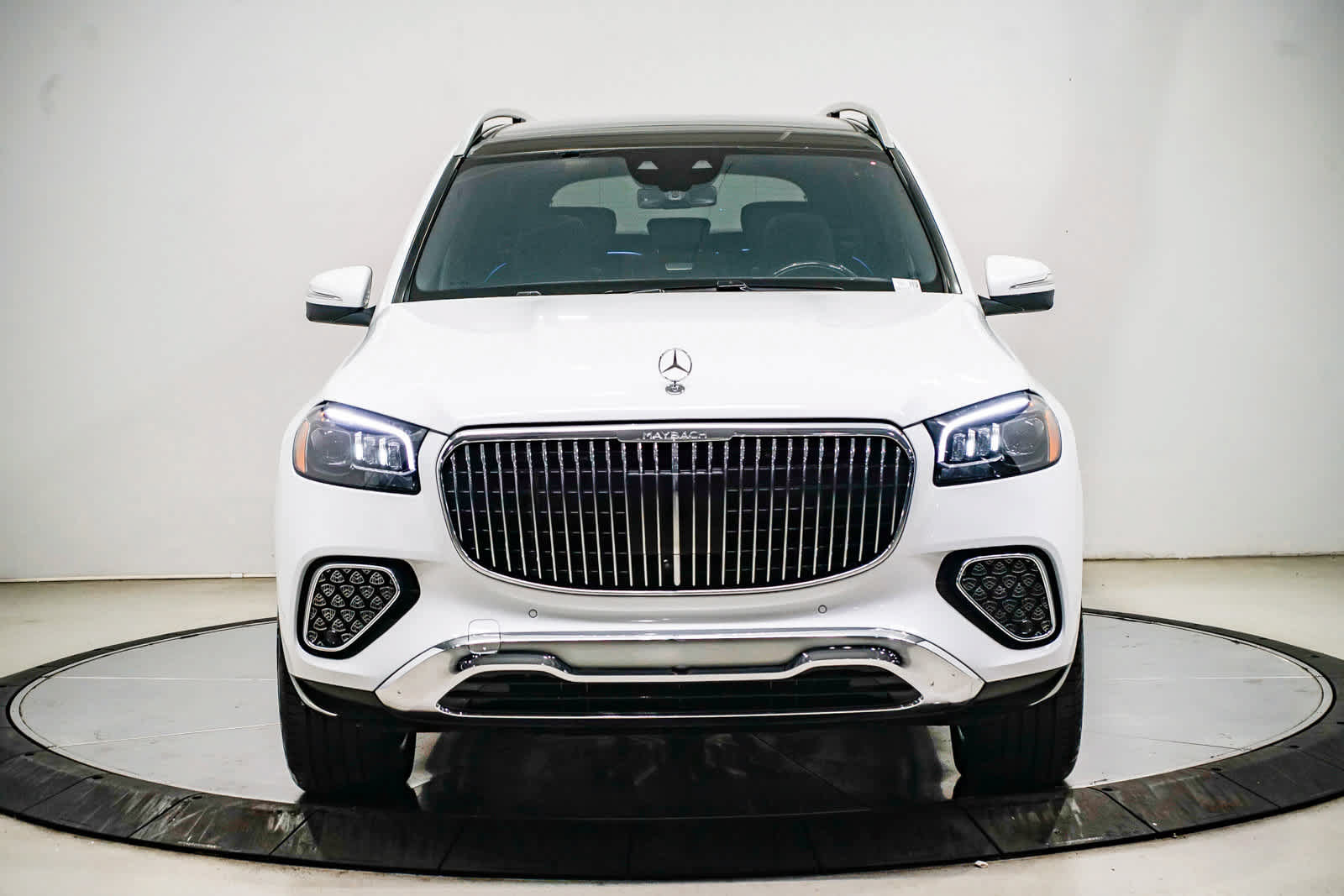 New 2026 Mercedes-Benz Maybach GLS 600 4MATIC image 6