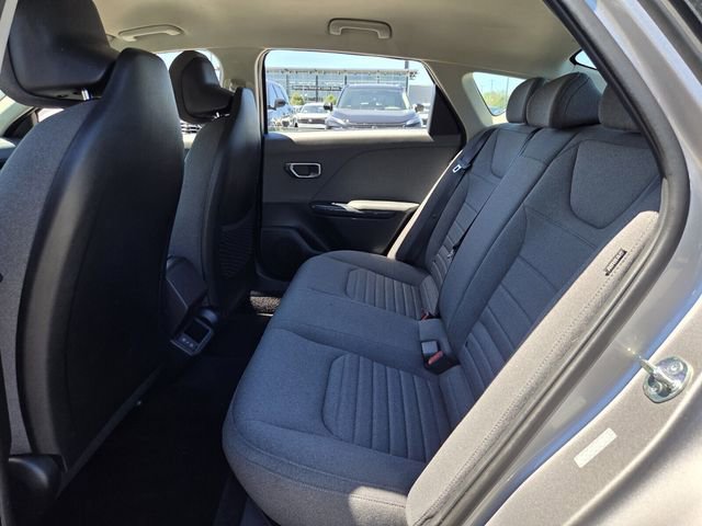 Used 2025 Kia K4 EX image 10