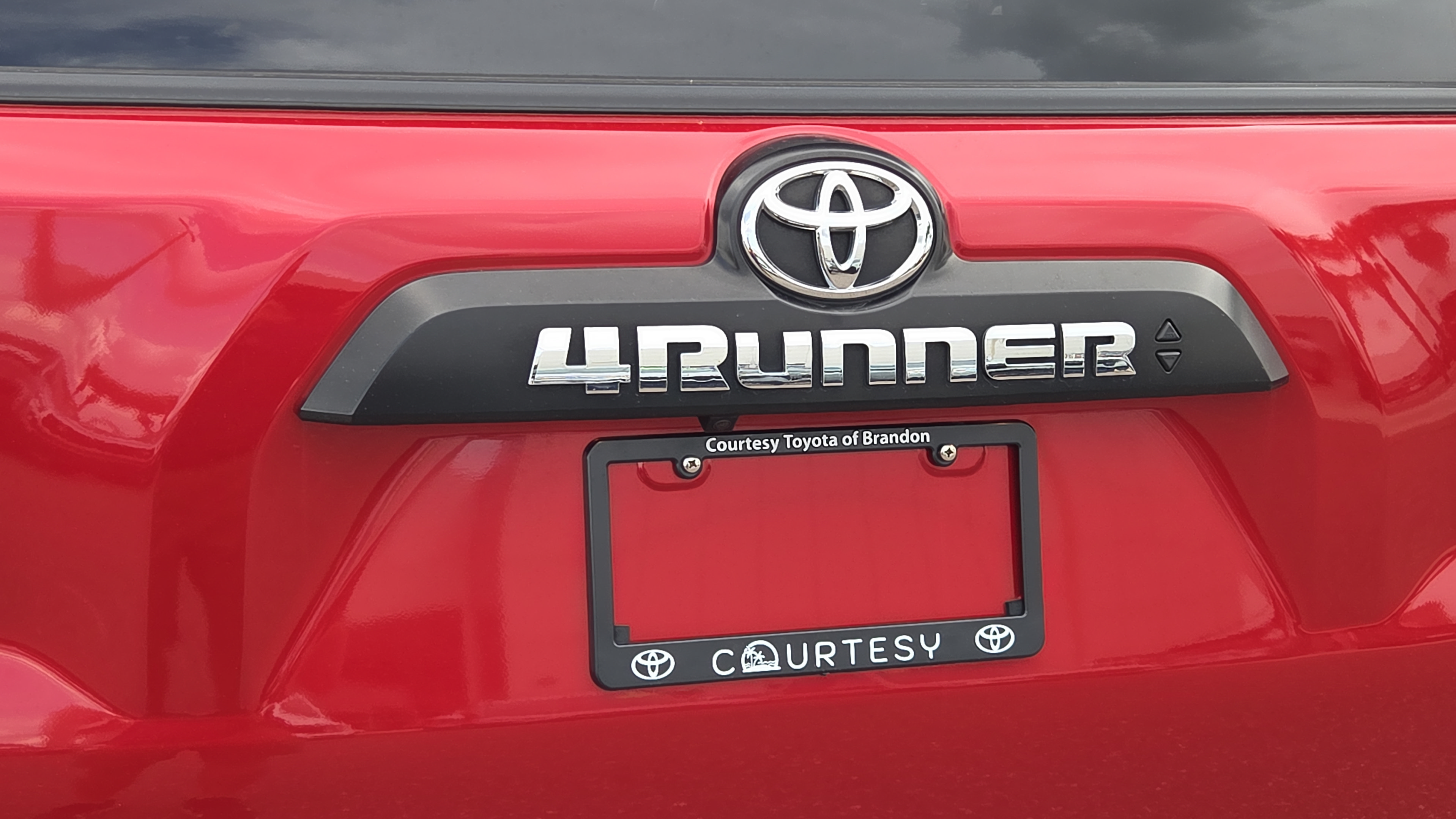 Certified 2024 Toyota 4Runner TRD Off-Road AWD/4WD image 31