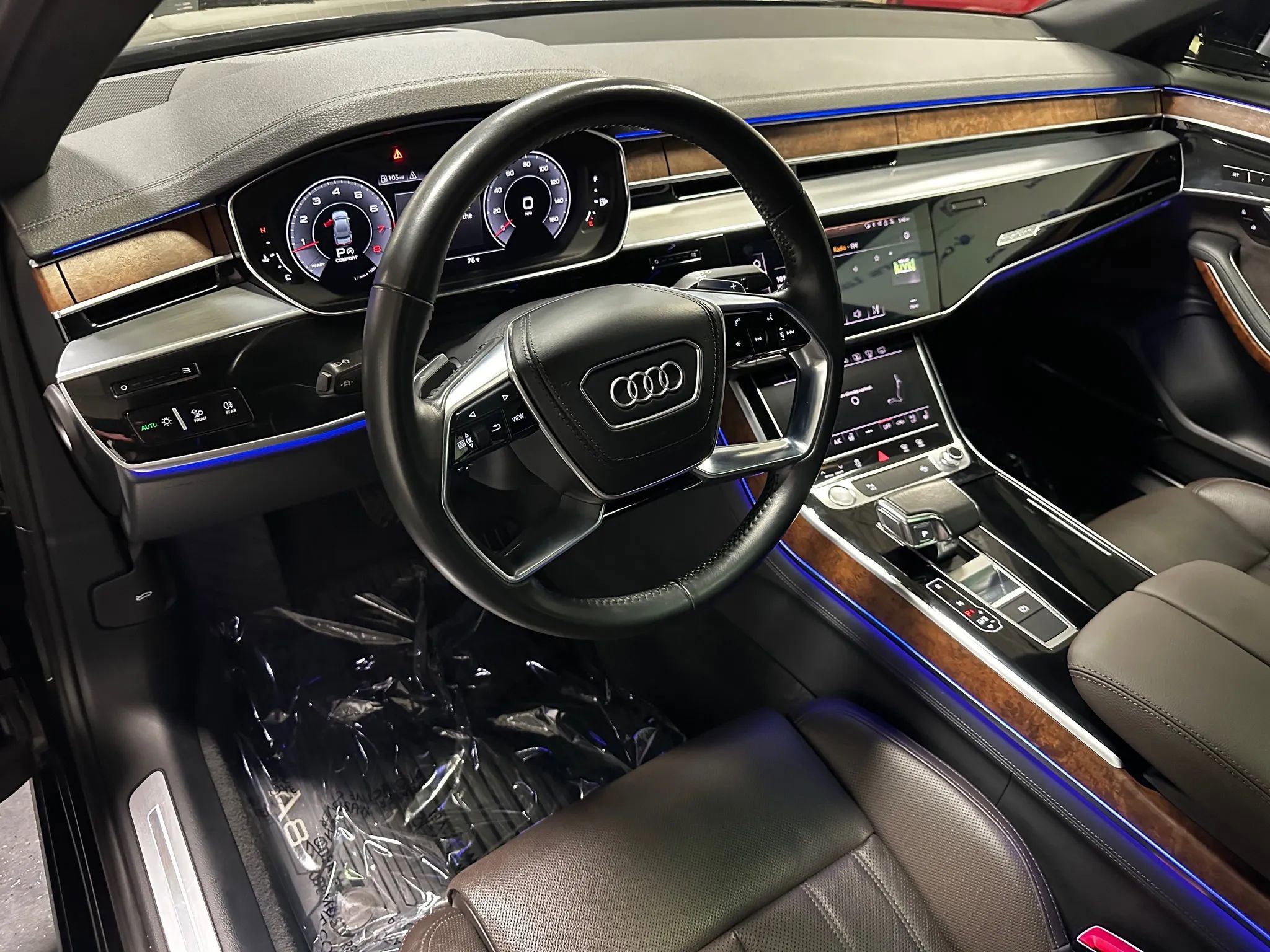 Used 2020 Audi A8 L 4.0T image 8