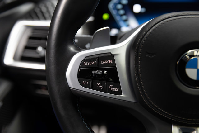 Used 2024 BMW X7 M60i w/ Executive Package image 81