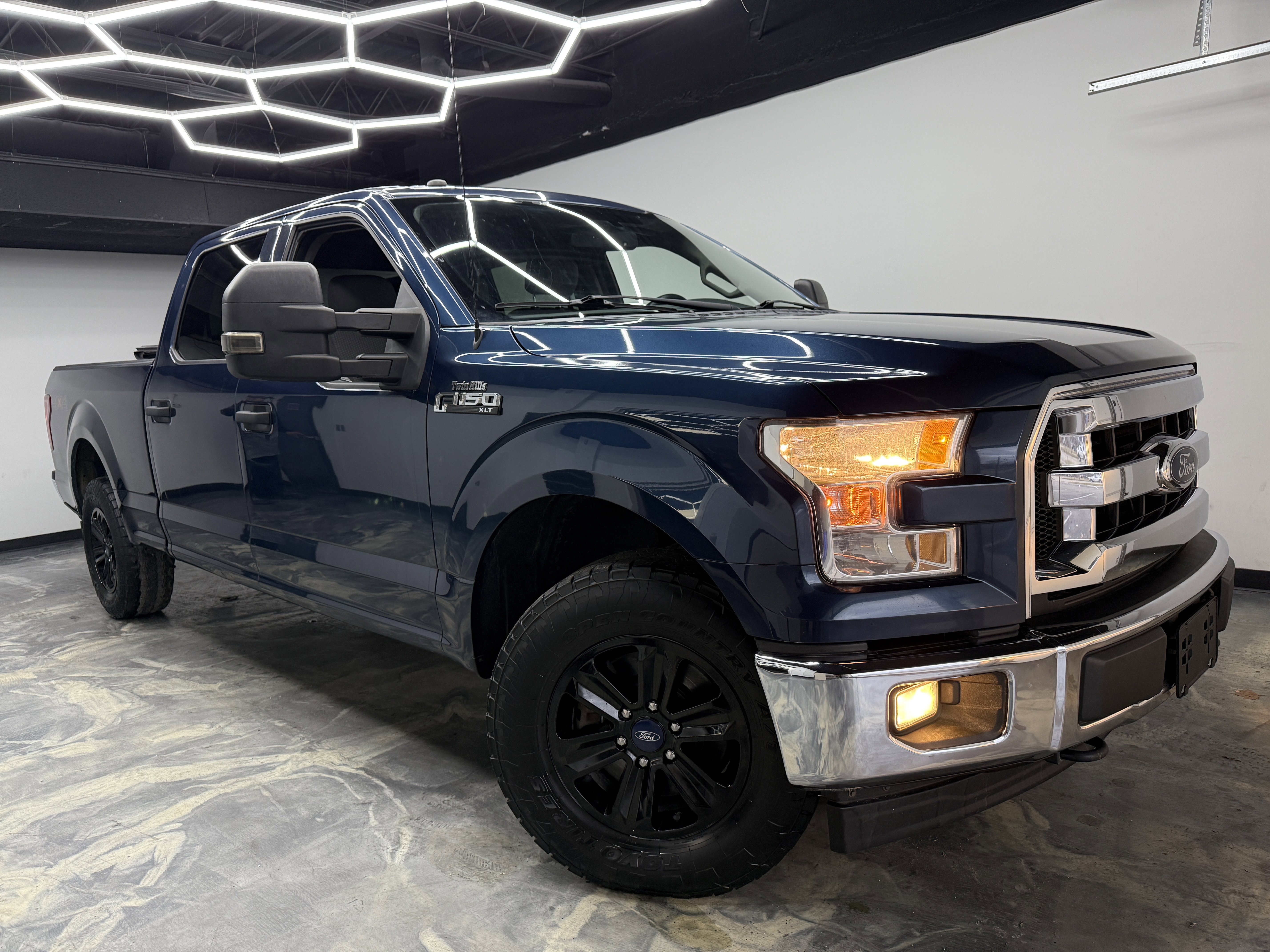 Used 2017 Ford F150 XLT w/ Equipment Group 301A Mid image 6