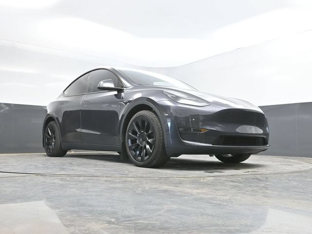 Used 2024 Tesla Model Y Long Range AWD/4WD image 40