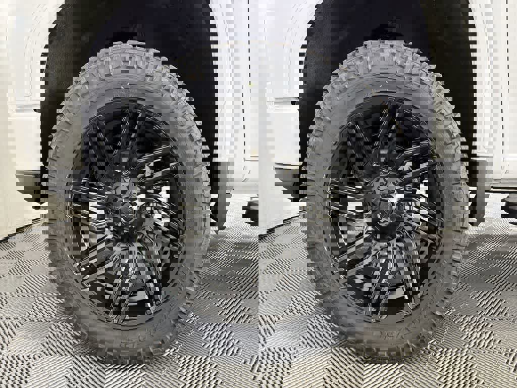 New 2026 GMC Sierra 1500 AT4 w/ AT4 Premium Package image 17