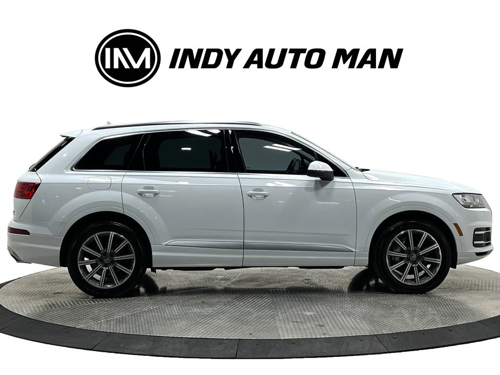 Used 2017 Audi Q7 3.0T Prestige AWD/4WD image 3