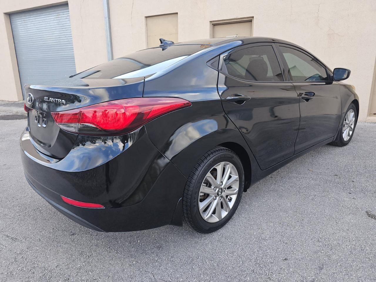 Used 2014 Hyundai Elantra SE w/ Option Group 02 image 15