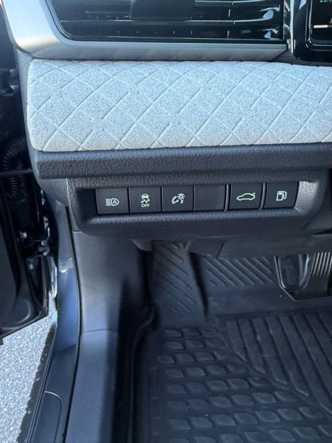 New 2026 Toyota Camry XLE AWD/4WD image 15