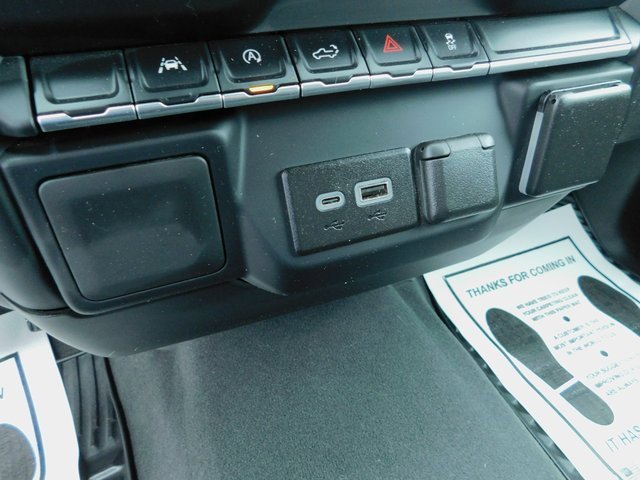 Used 2024 Chevrolet Silverado 1500 Custom w/ LPO, Dark Essentials Package image 27