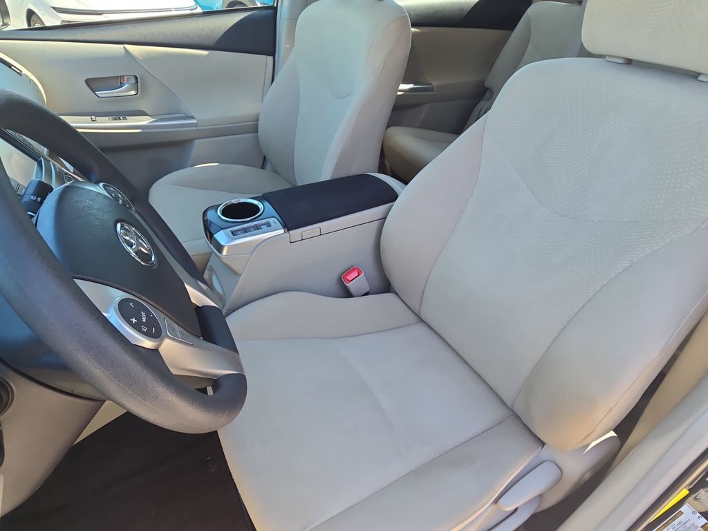 Used 2012 Toyota Prius V Three image 14