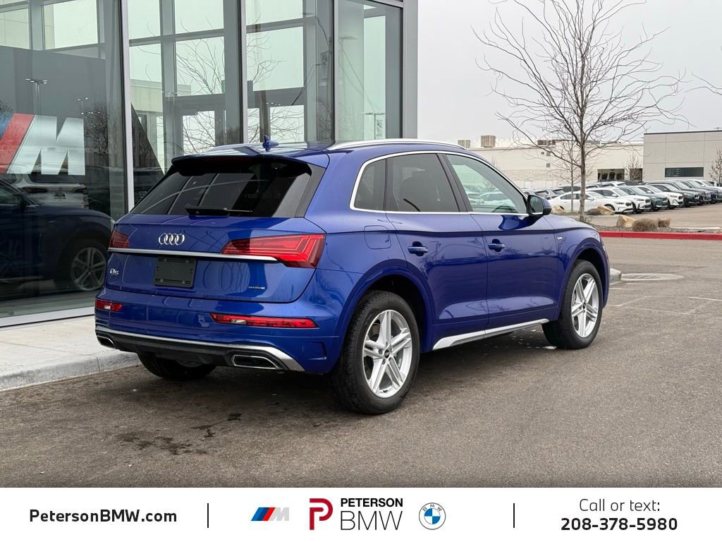Used 2022 Audi Q5 e Premium w/ Convenience Package image 5