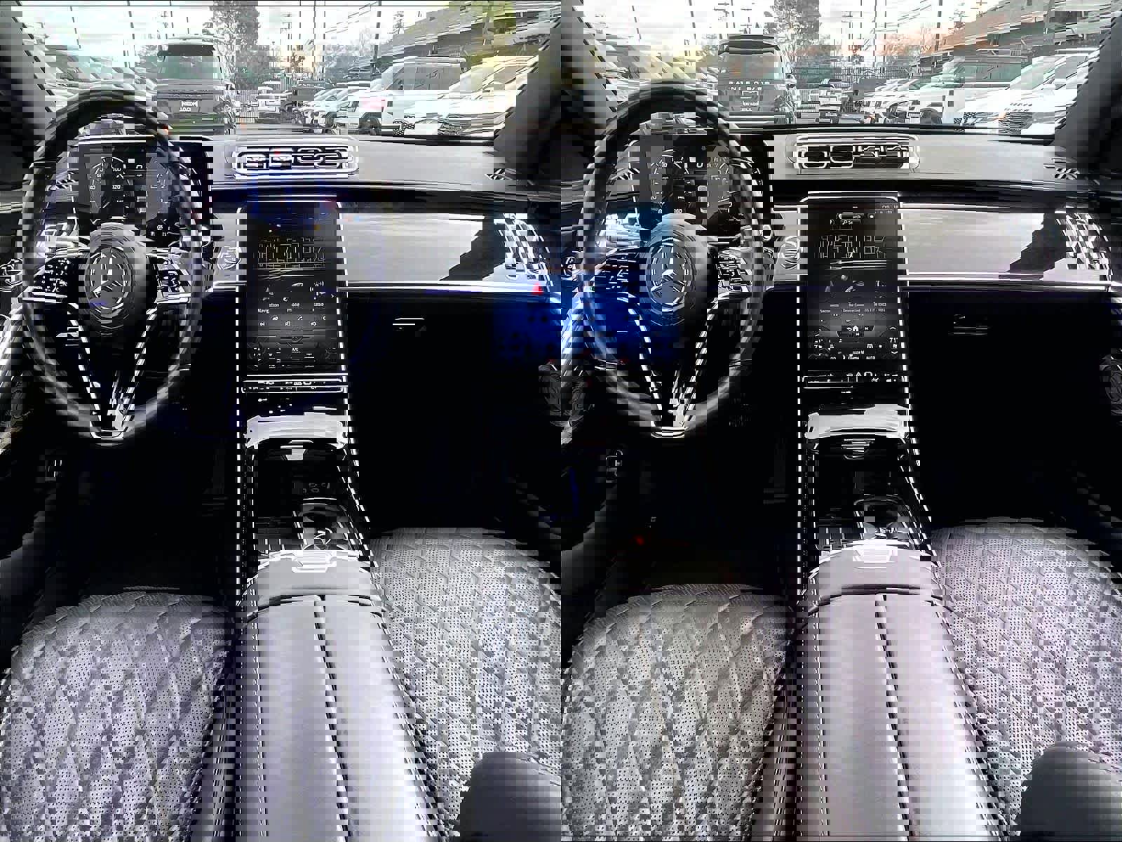 Used 2022 Mercedes-Benz S 580 4MATIC Sedan image 17