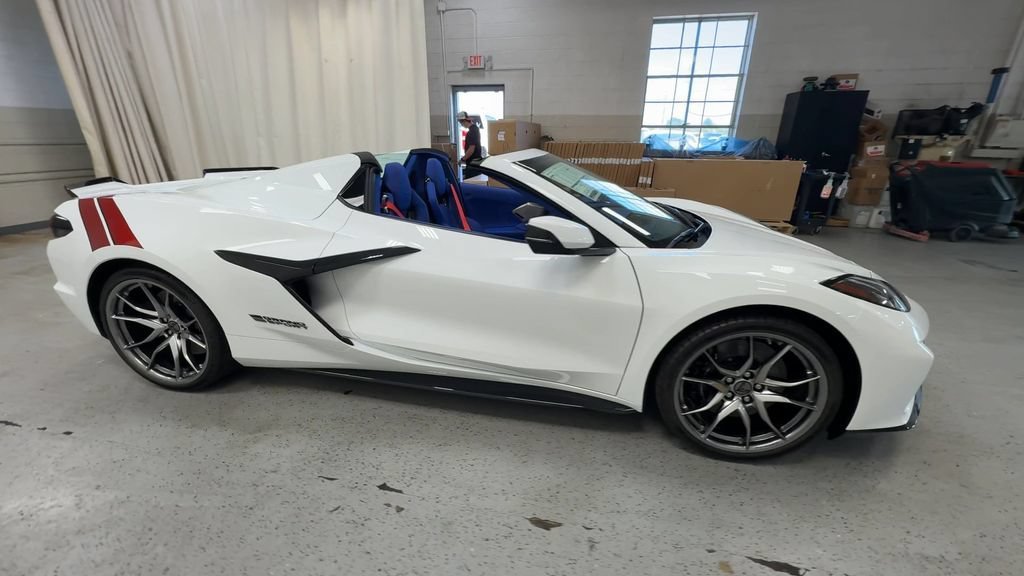 New 2027 Chevrolet Corvette Grand Sport w/ Grand Sport Launch Edition RWD image 9