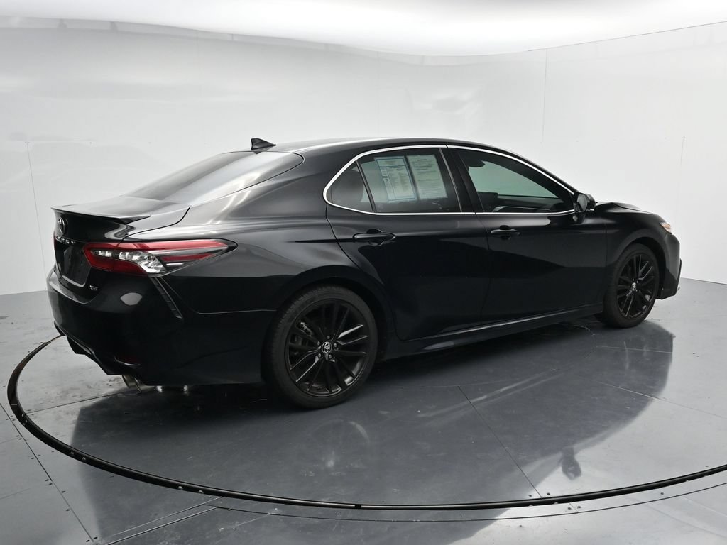 Used 2023 Toyota Camry XSE FWD image 8