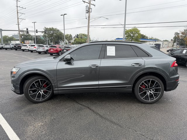 Used 2023 Audi Q8 Prestige w/ Prestige Package AWD/4WD image 3