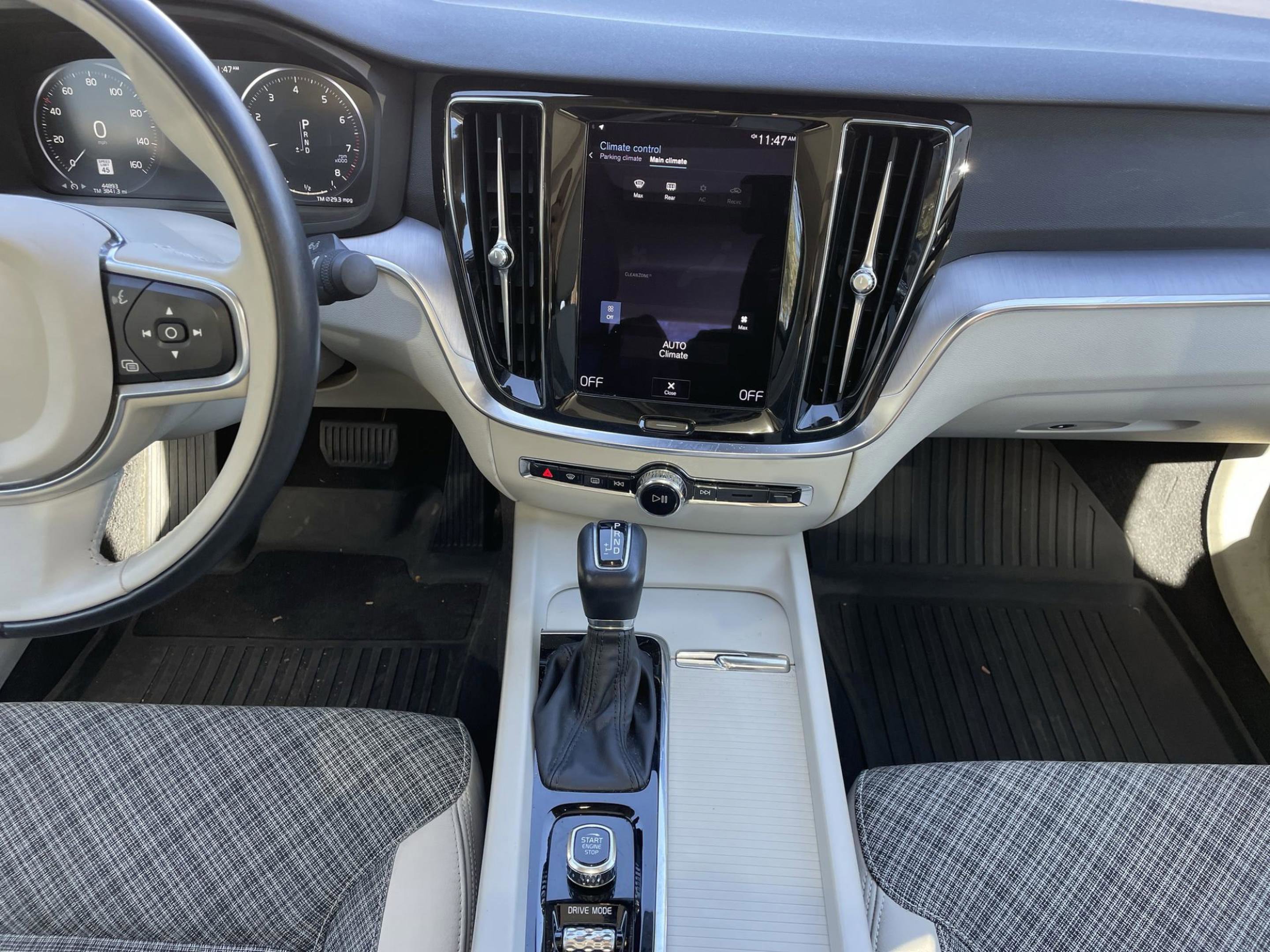 Used 2021 Volvo S60 T5 Momentum w/ Protection Package Premier image 9