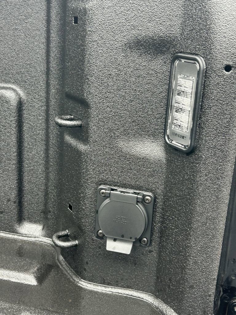 New 2026 GMC Sierra 1500 SLT w/ SLT Premium Package image 28