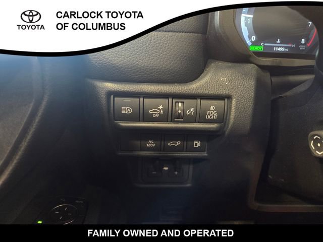 Used 2025 Toyota Land Cruiser image 25