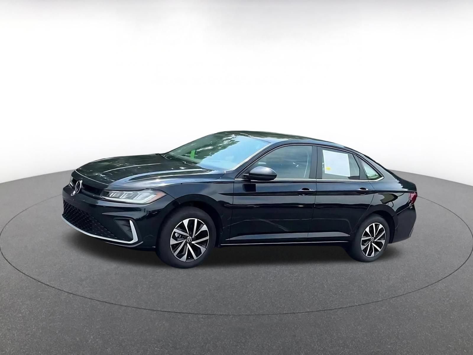 Used 2025 Volkswagen Jetta S FWD image 6