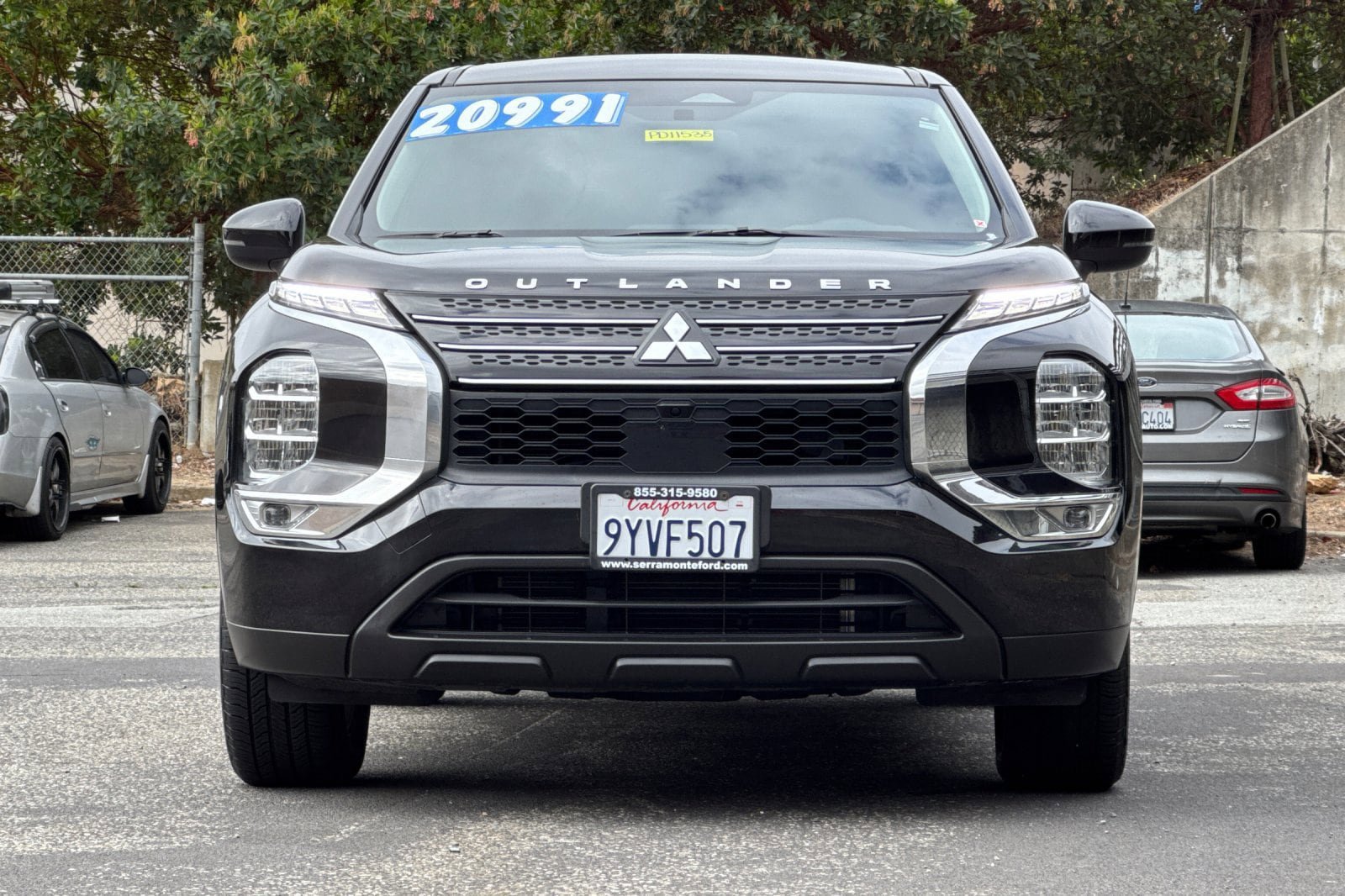 Used 2024 Mitsubishi Outlander ES FWD image 12