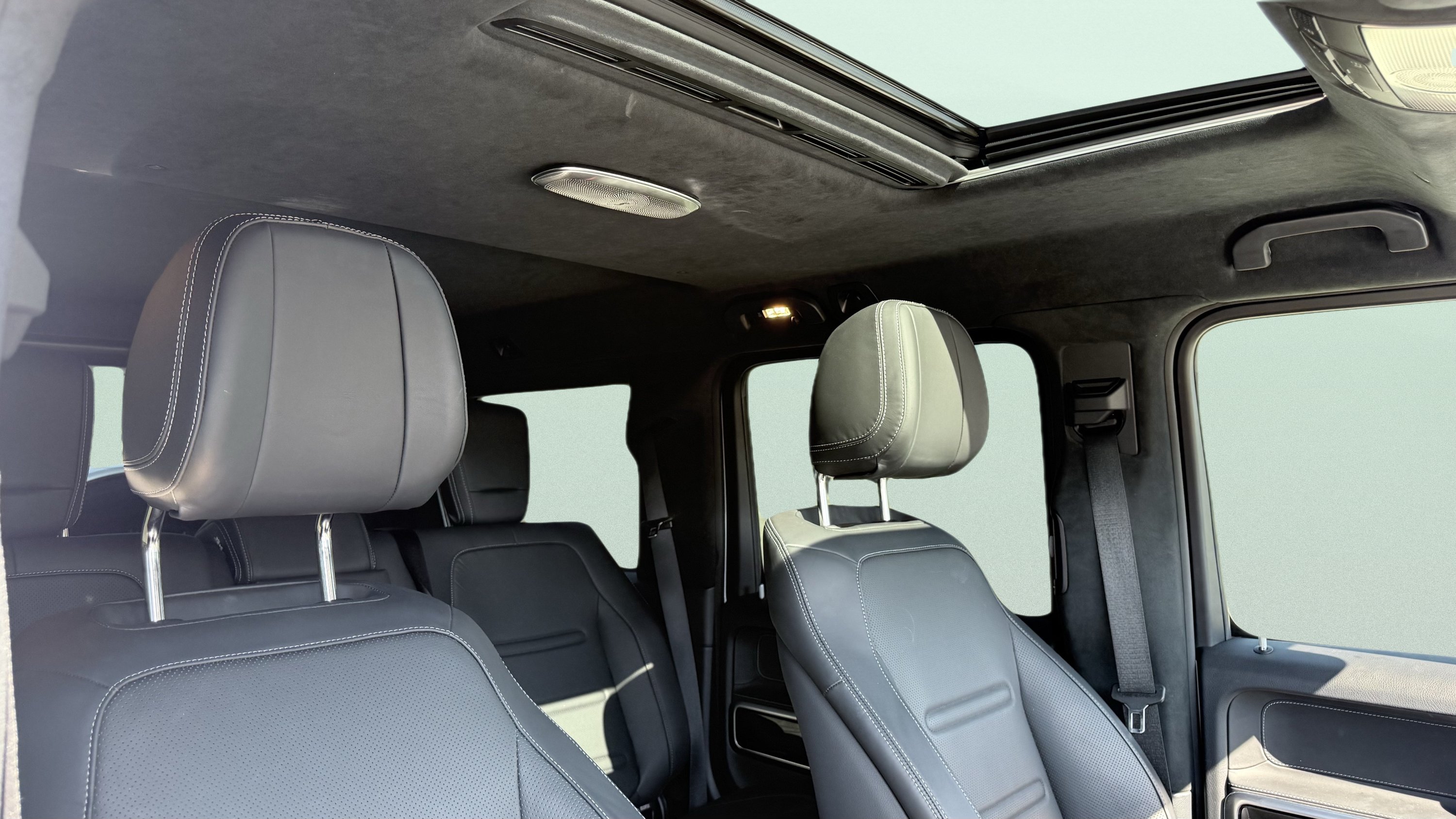 Used 2025 Mercedes-Benz G 550 image 46