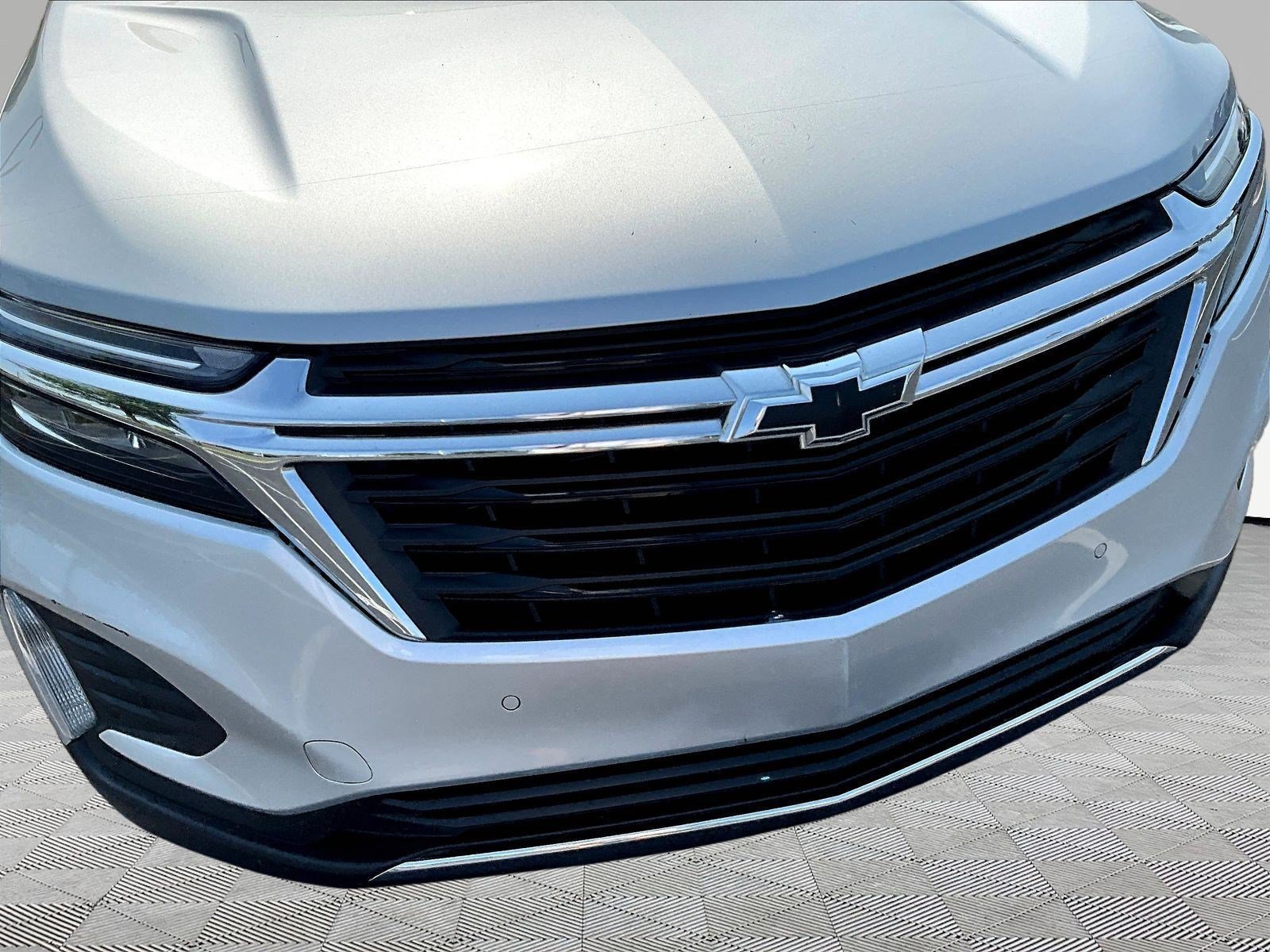 Used 2022 Chevrolet Equinox LT FWD image 32