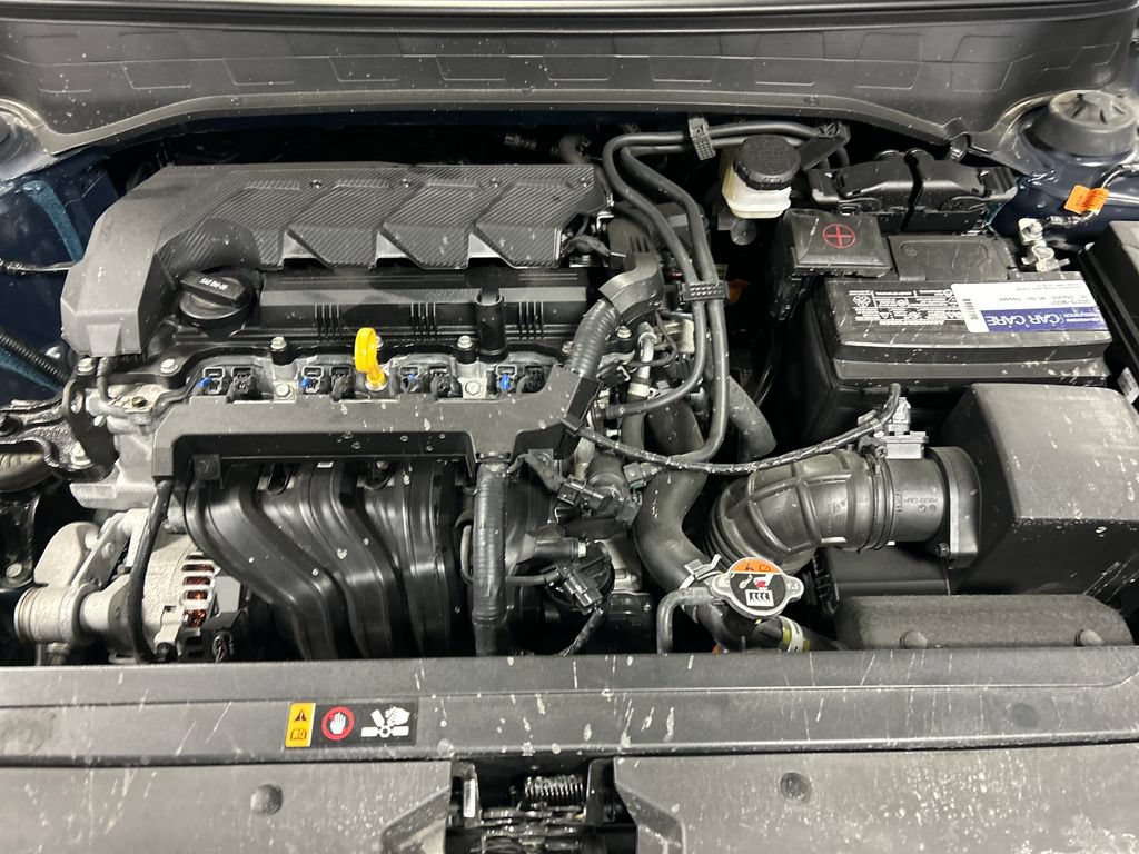 Used 2023 Hyundai Venue Limited FWD image 24