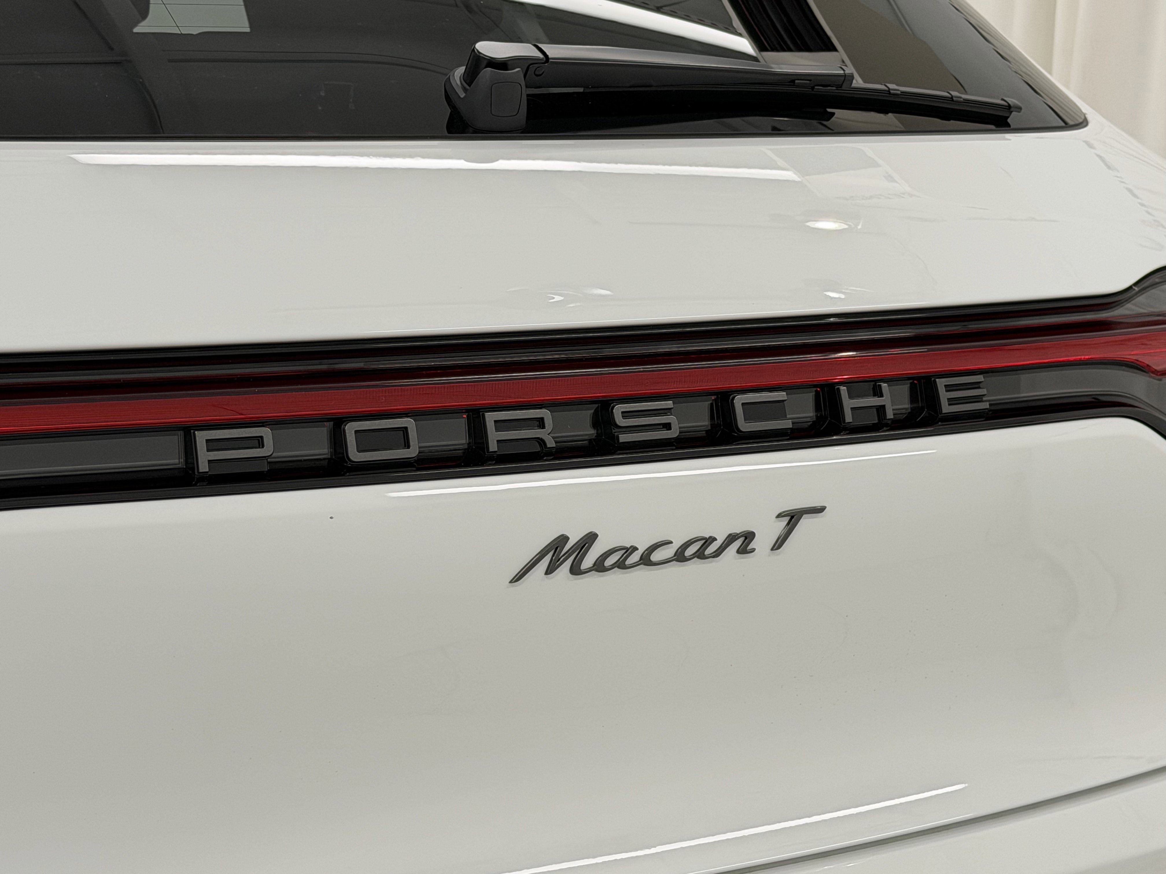 New 2026 Porsche Macan Turbo image 62
