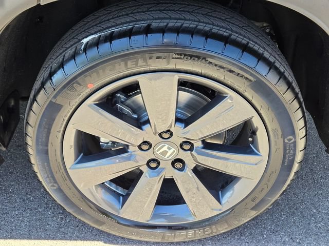 Certified 2023 Honda Pilot Sport image 11
