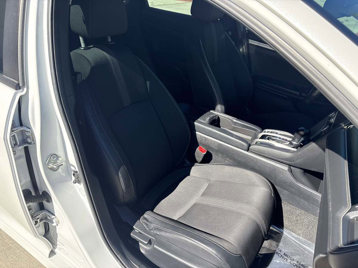 Used 2020 Honda Civic Sport image 16