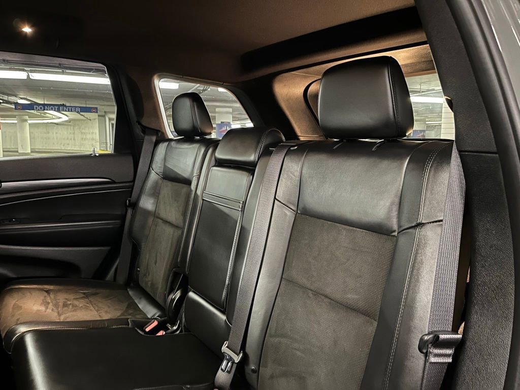 Used 2020 Jeep Grand Cherokee Altitude image 19