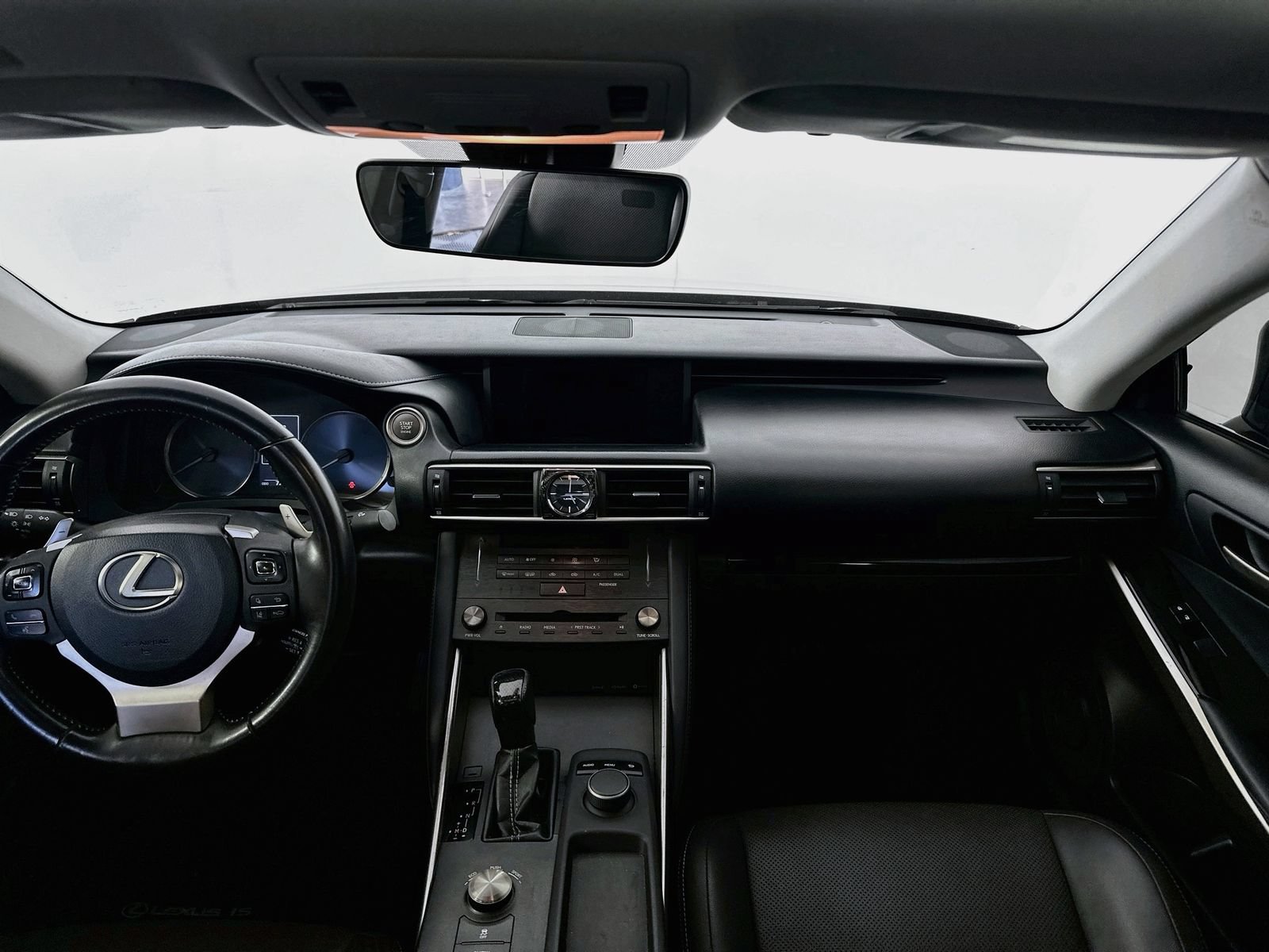 Used 2019 Lexus IS 300 w/ Accessory Package RWD image 22
