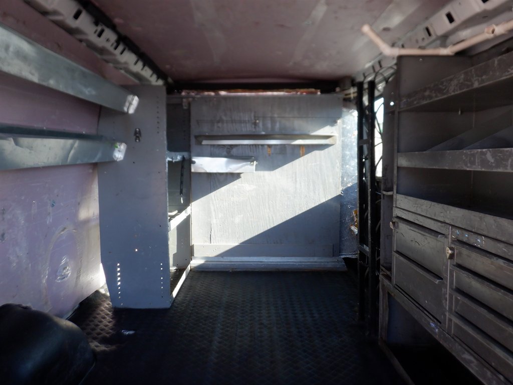 Used 2019 Chevrolet Express 2500 w/ Driver Convenience Package image 7