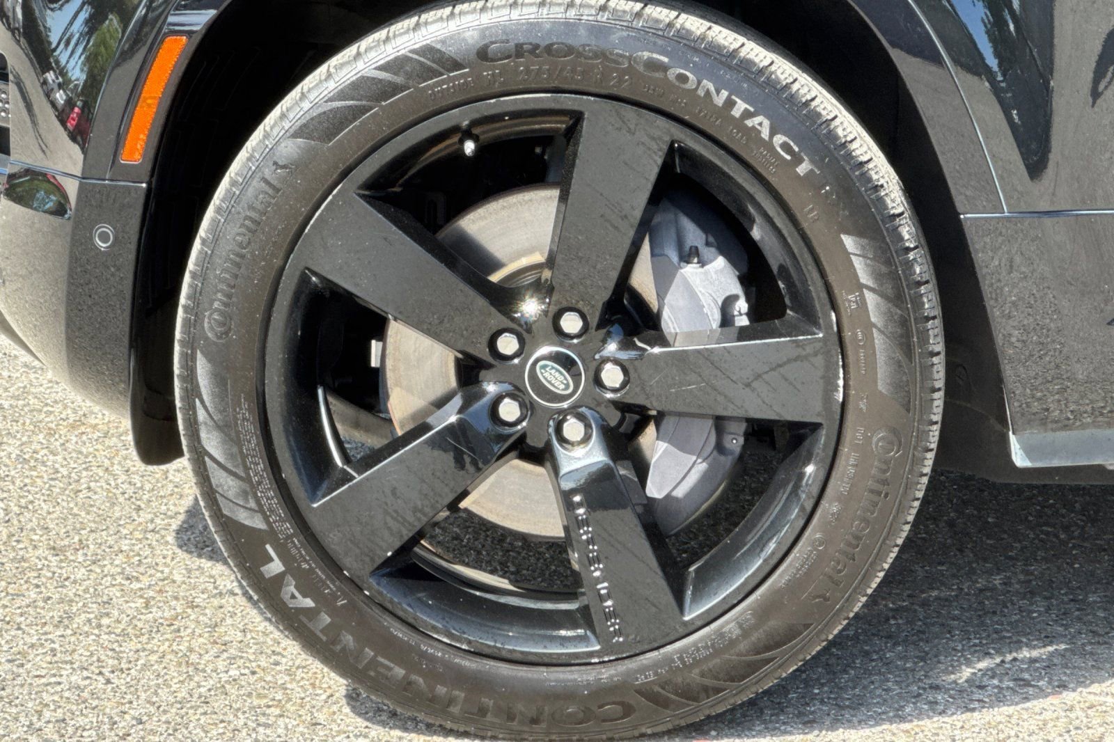 Used 2022 Land Rover Defender 110 X-Dynamic HSE AWD/4WD image 28