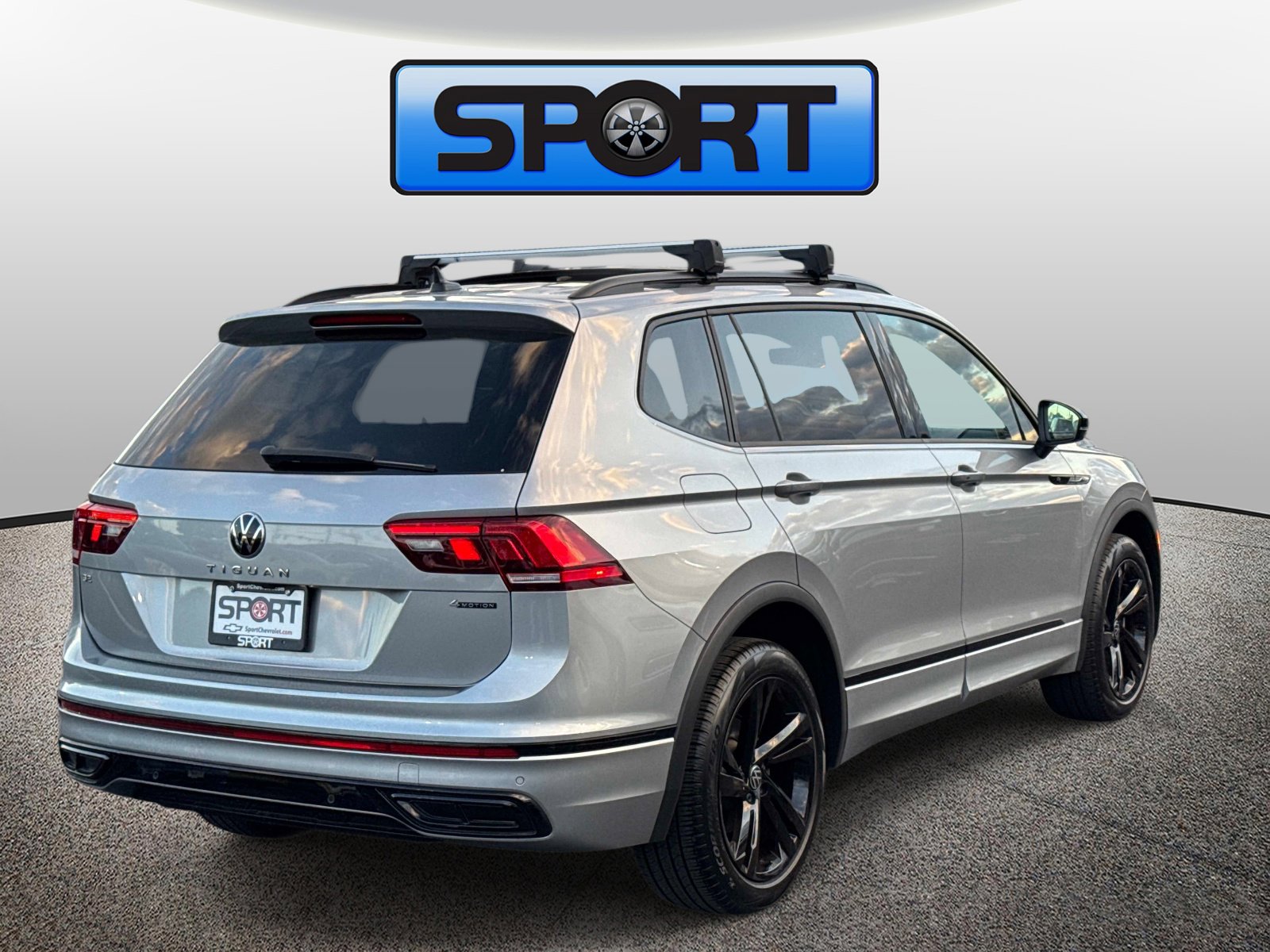 Used 2023 Volkswagen Tiguan SE R-Line AWD/4WD image 24