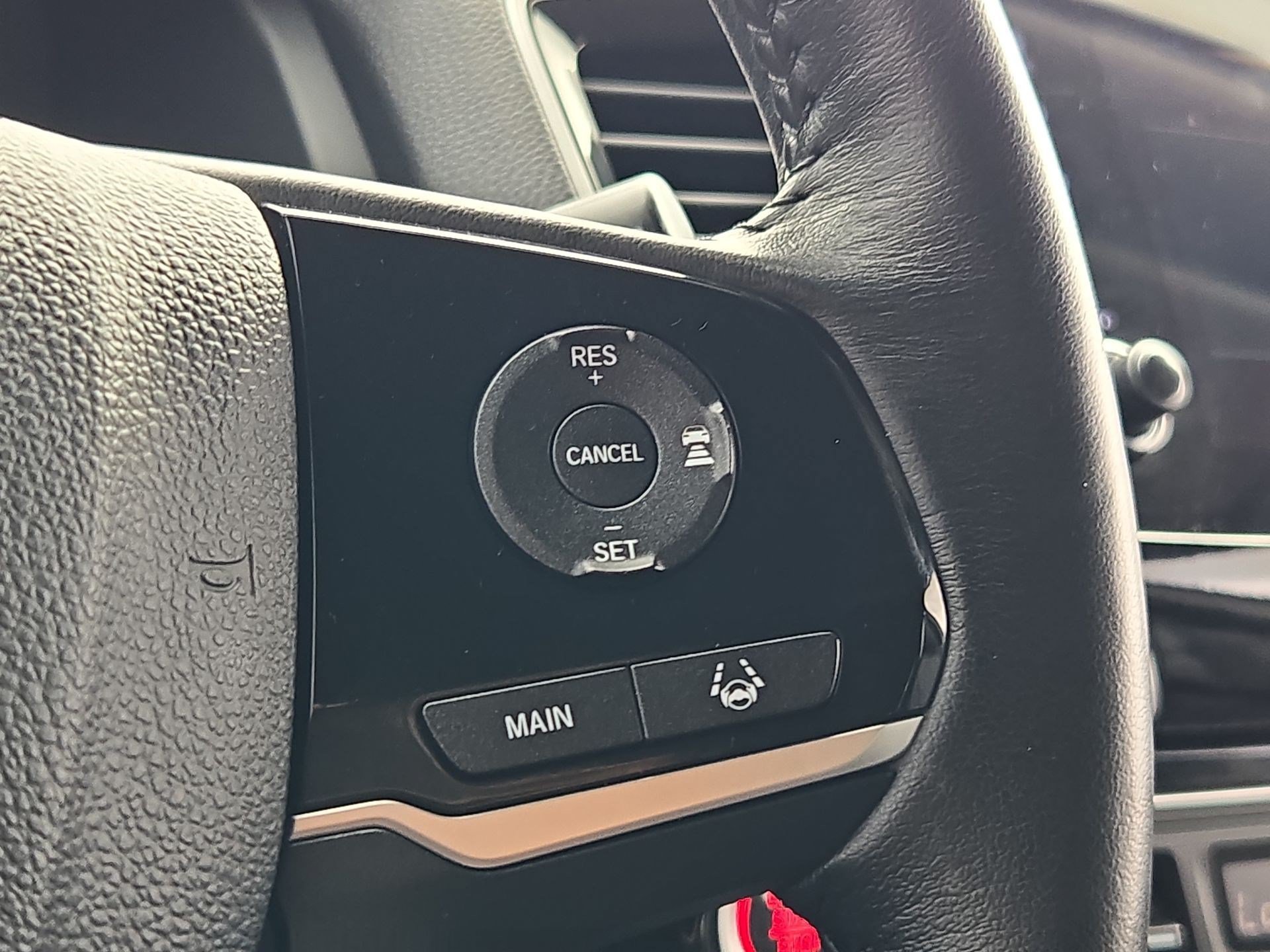 Used 2021 Honda Pilot Touring image 19